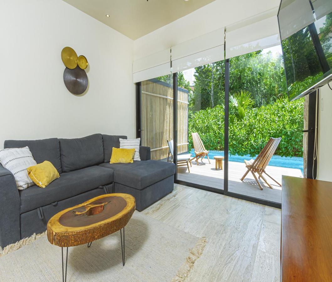 Paramar Ve 005 New Swim Up With Private Jacuzzi ตูลุม ภายนอก รูปภาพ